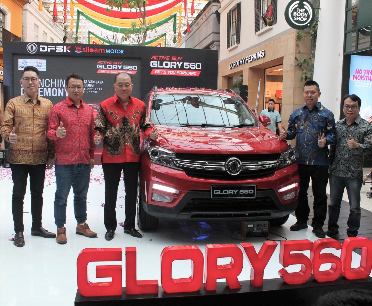 DFSK Glory 560 Idola Baru Warga Bandung