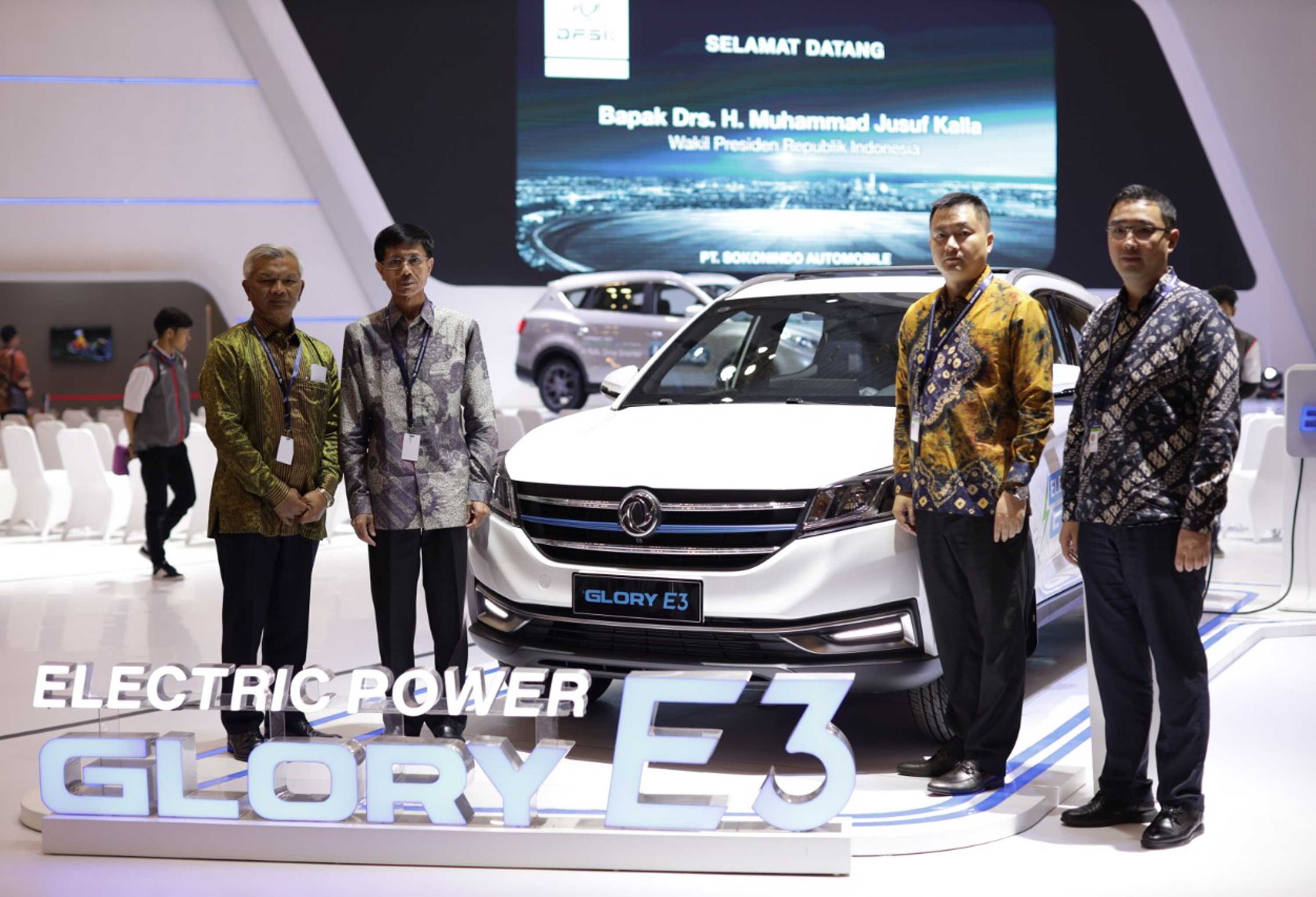 DFSK Dukung Implementasi Kendaraan Listrik di Indonesia